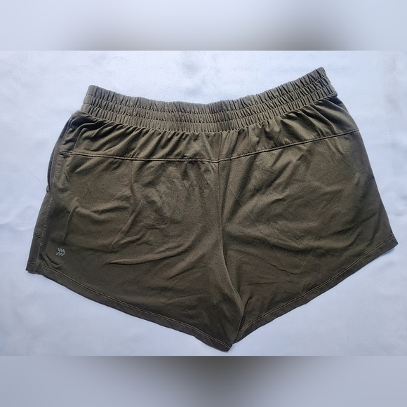 2 All In Motion Athletic Shorts - Picture 9 of 10